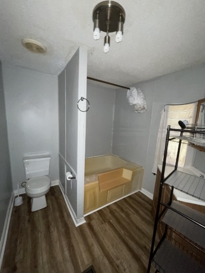 Building Photo - 65 Two Lynn Dr