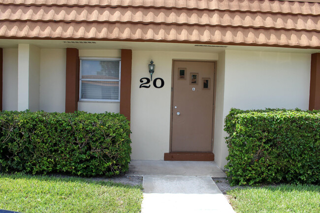 Building Photo - 5730 Fernley Dr E