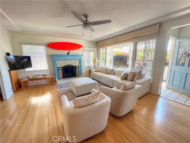 Building Photo - 123 W Avenida Valencia