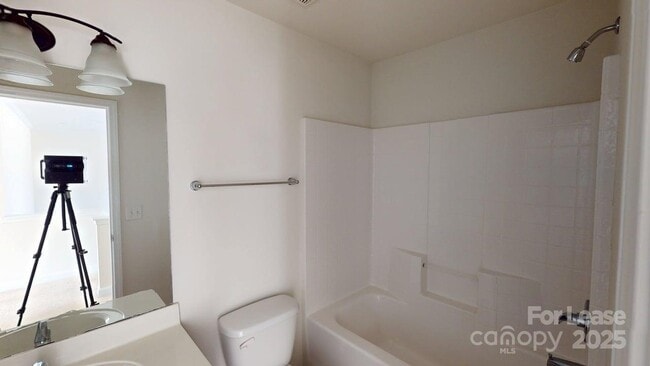 Building Photo - 4602 Craigmoss Ln