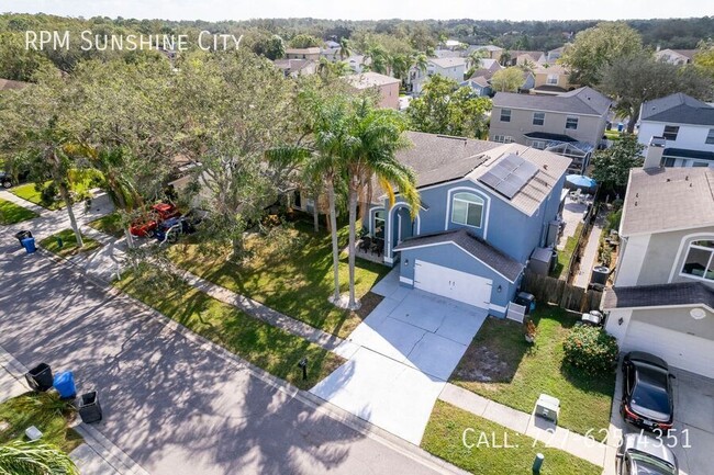 Building Photo - STUNNING 4-BED, 3-BATH HOME WITH SOLAR PAN...