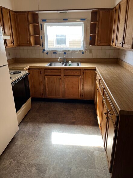 Building Photo - 86 Birdsall St