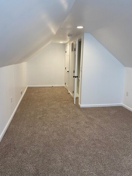 Bedroom 2 - 41 Roberts Ave