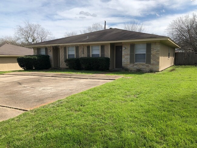 Primary Photo - 3606CO