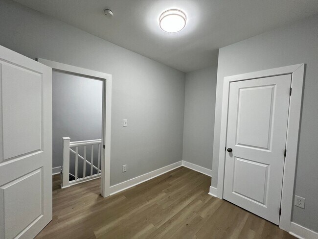 Building Photo - 1502 S Etting St