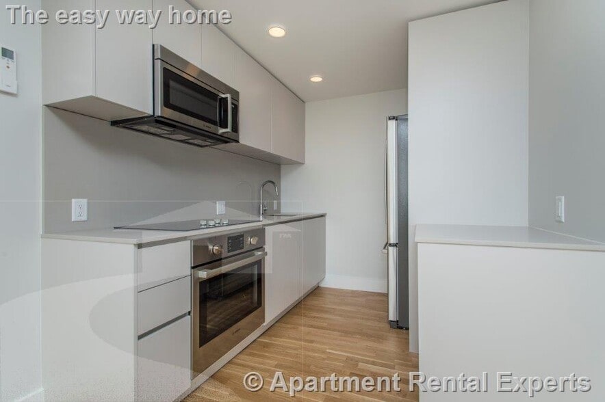 Building Photo - 334 Harvard St