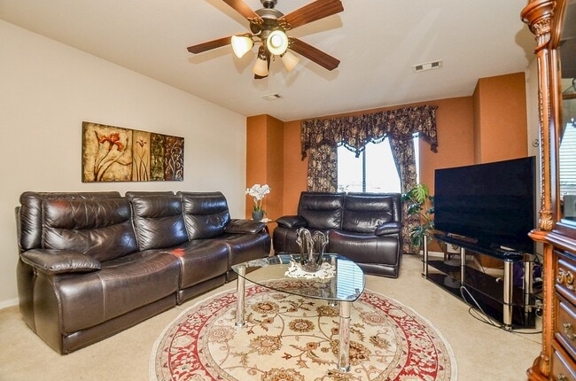 Building Photo - 3115 Sachse Ct
