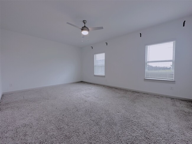 Building Photo - 29402 Ella Larchmont Ct