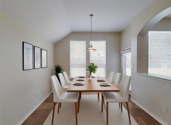 Building Photo - 25219 Piney Heights Ln