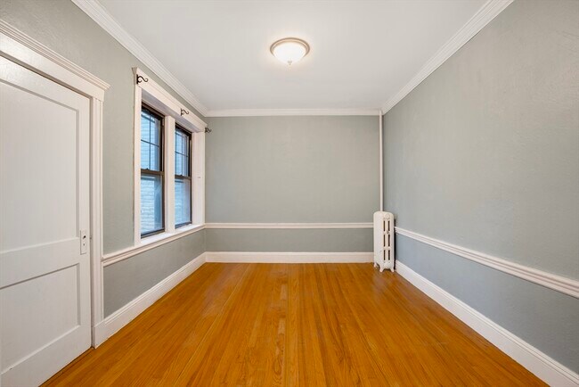 Building Photo - 59 Lanark Rd