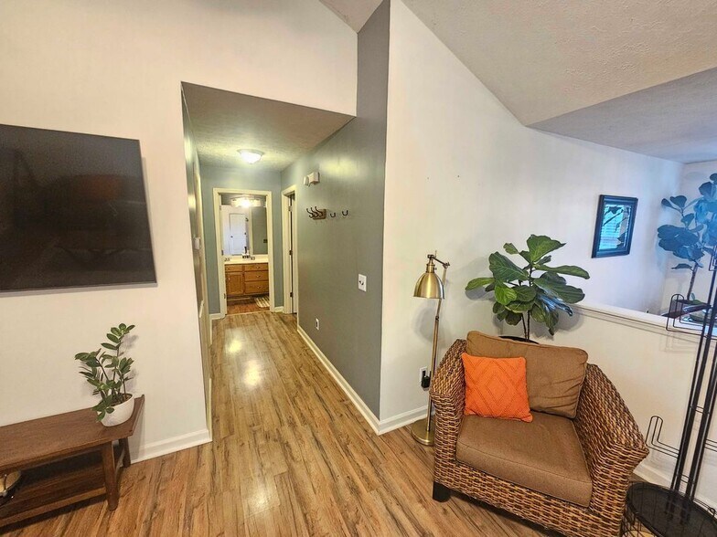 Building Photo - 4797 E Richmond Shop Rd