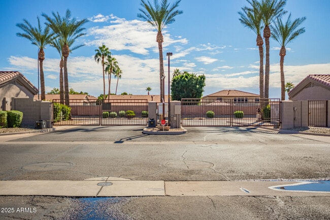 Building Photo - 7978 W Beck Ln