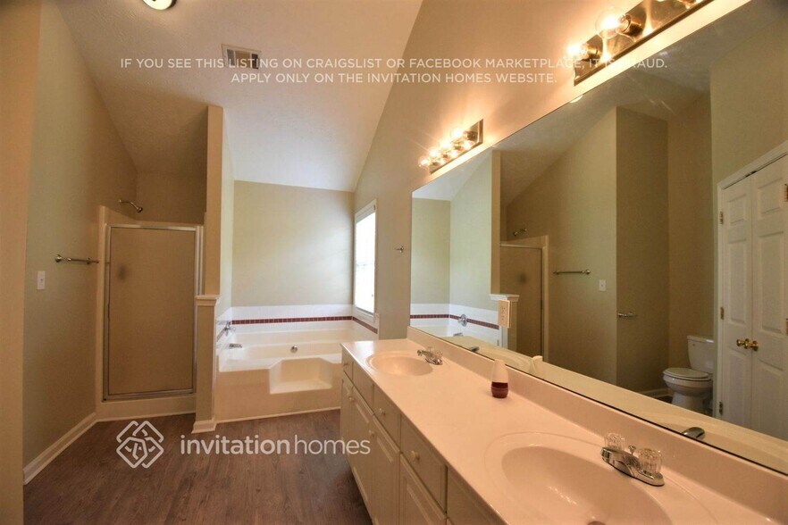 Building Photo - 2868 Loral Pines Dr NW