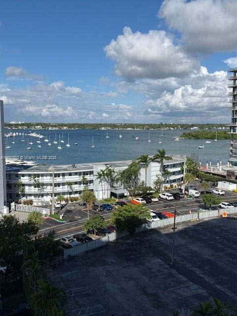 Building Photo - 7900 Harbor Island Dr