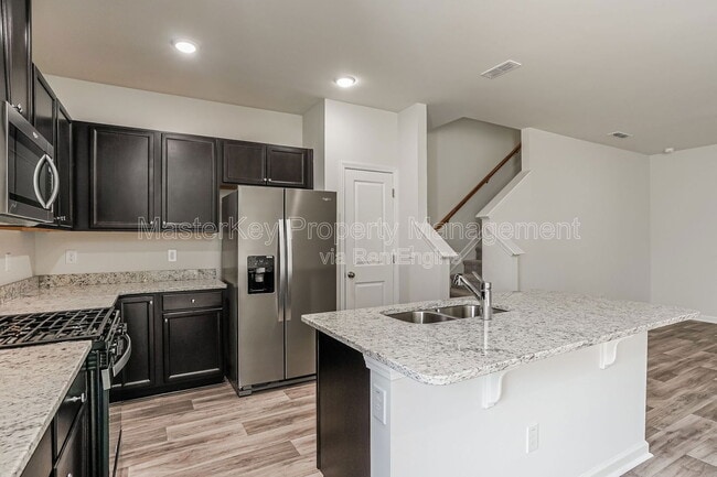 Building Photo - 3115 Carpenter Rd