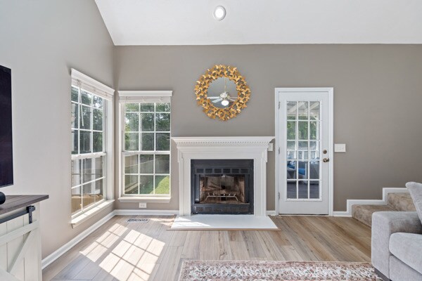 Building Photo - 5244 Village Trce