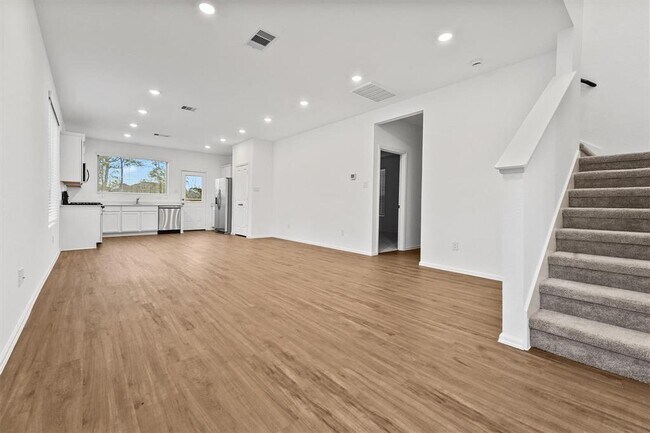 Building Photo - 19316 Villa Mesa Dr