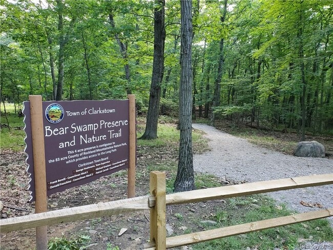 Building Photo - 166 Sierra Vista Ln