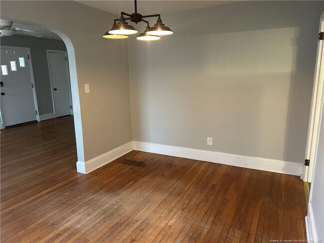 Building Photo - 1700 Cedar Creek Rd