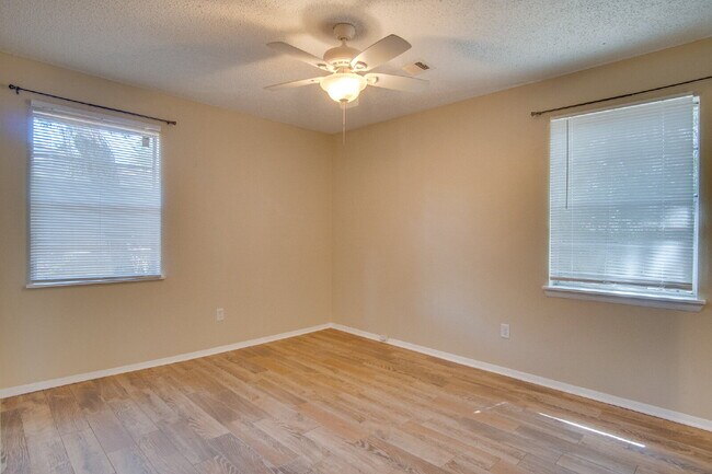 Building Photo - Updated Southwest Pensacola 3BR Home Near NAS Pensacola with Garage & Fenced Backyard