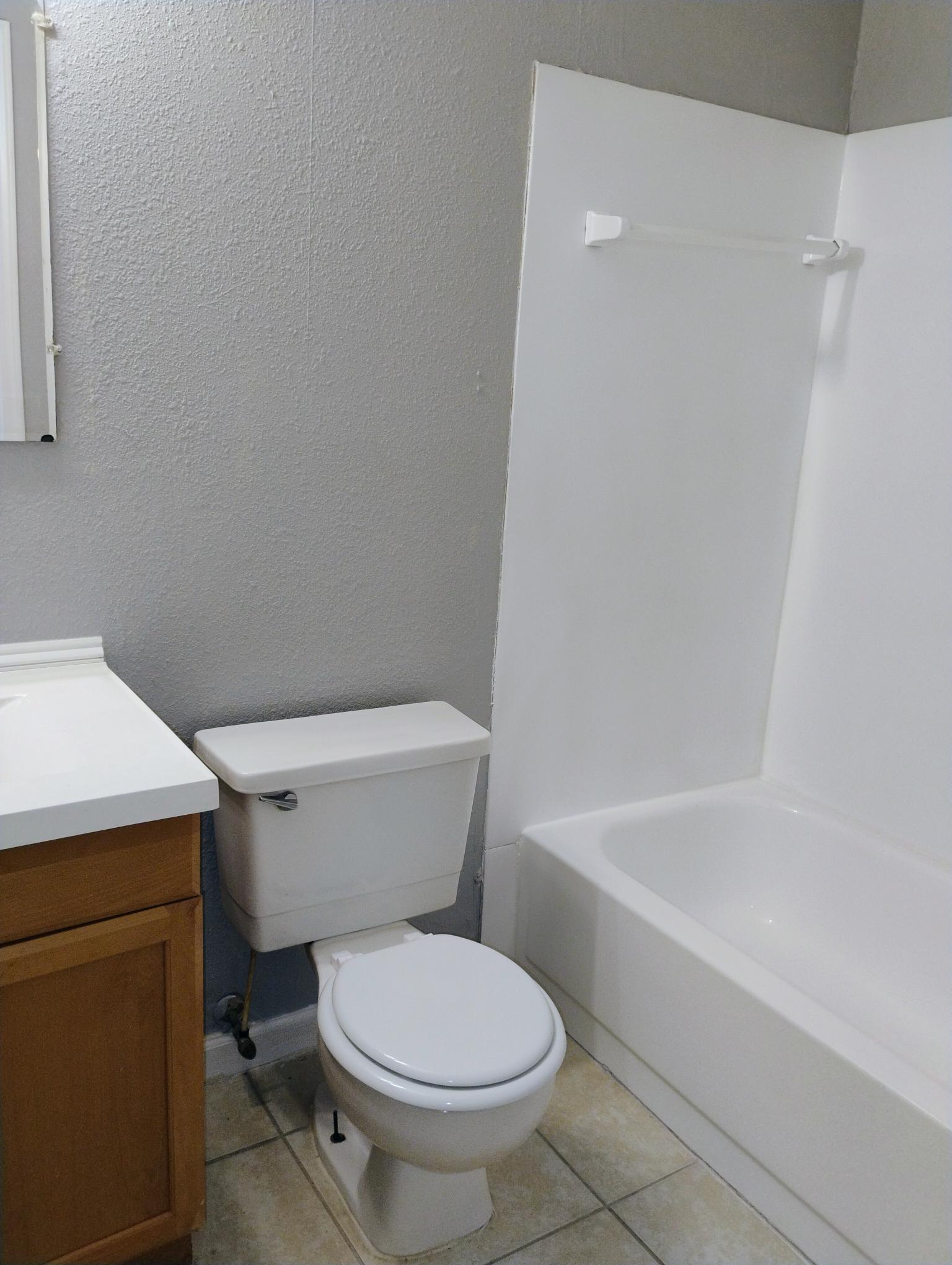 Building Photo - 5245 Kimberlin Ave