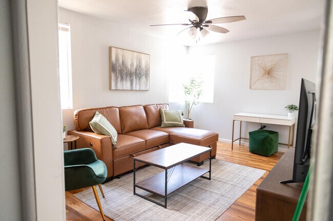 Building Photo - 1712 House Ave