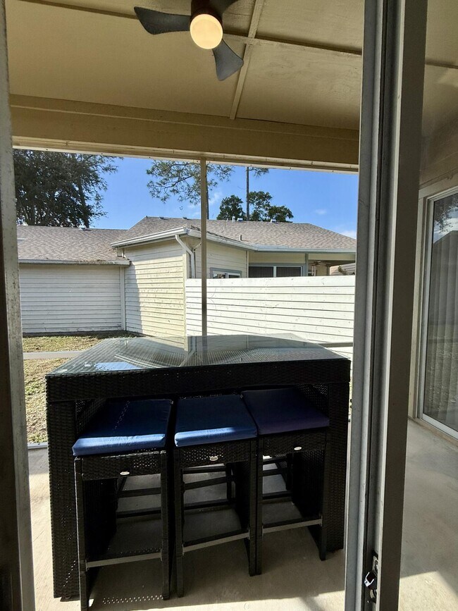 Building Photo - 1049 Mourning Dove Ln