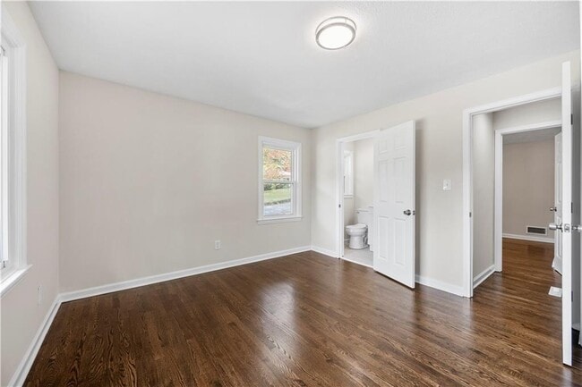 Building Photo - 147 Hermer Cir NW