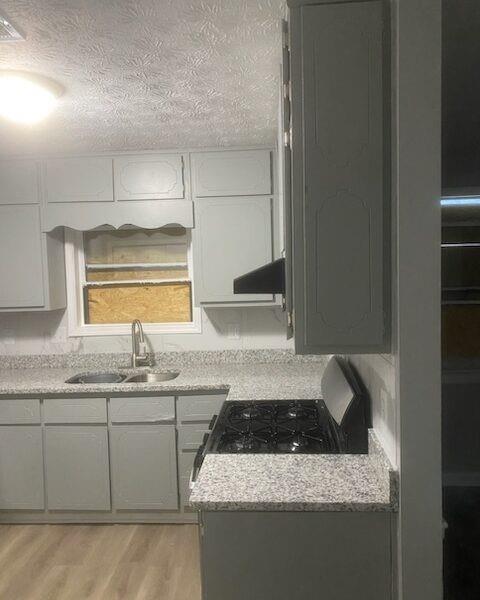 Building Photo - 1136 Summer Brook Rd