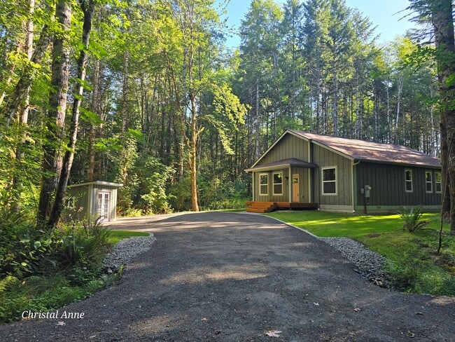 Building Photo - Beautiful Brand New 3 Bedroom