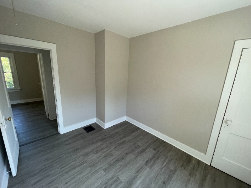 Building Photo - 14005 Scioto Ave