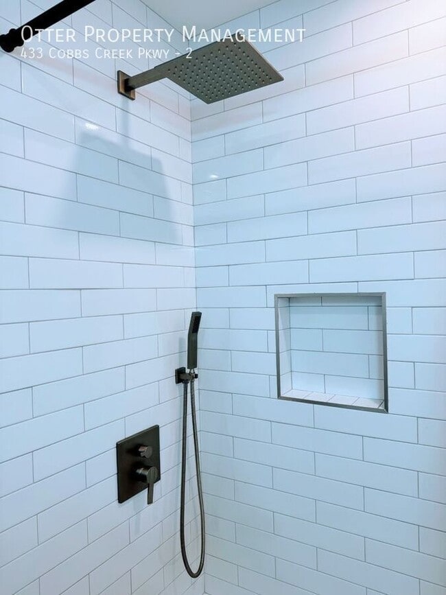 Building Photo - 433 Cobbs Creek Pkwy