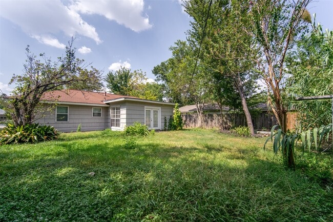Building Photo - 3106 Maysel St