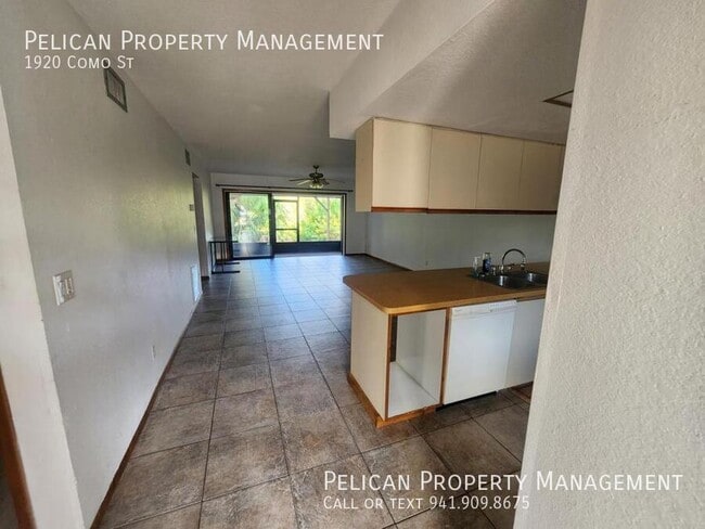 Building Photo - 1920 Como St