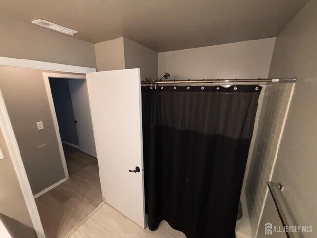 Building Photo - 42 Powderhorn Ct