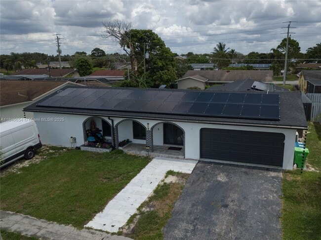Building Photo - 12021 NW 29th Pl