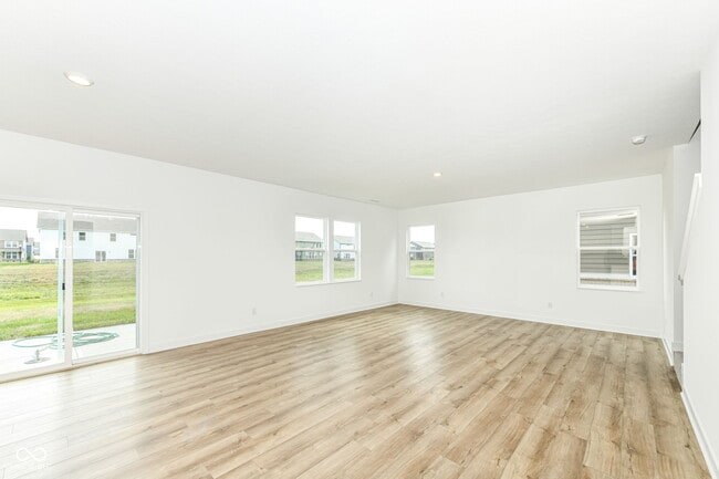 Building Photo - 1069 Sunderland Dr