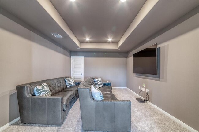 Building Photo - 19500 Summit Glory Trl