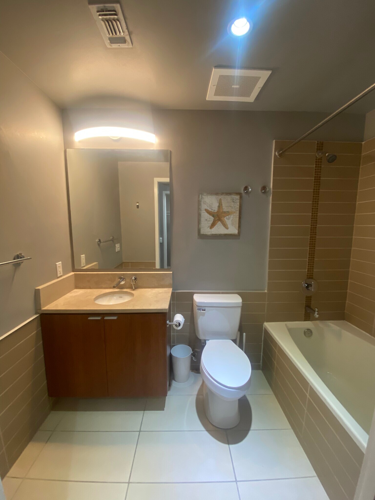 Building Photo - 111 N 12th St