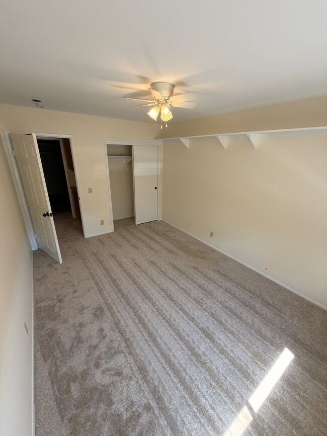 Building Photo - 9062 Stargaze Ave