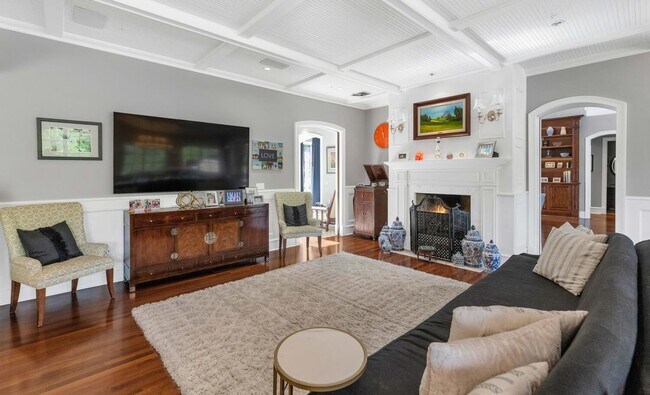 Building Photo - Rates Vary: $17,495 - $24,995