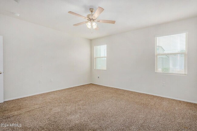 Building Photo - Charming 4 bedroom home in Buckeye!!