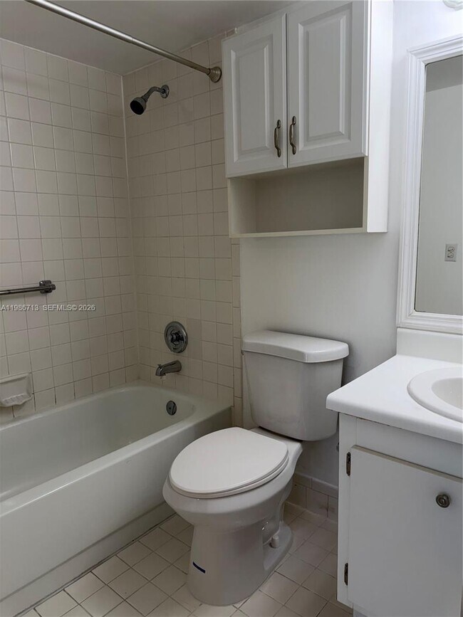 Building Photo - 13355 SW 9th Ct