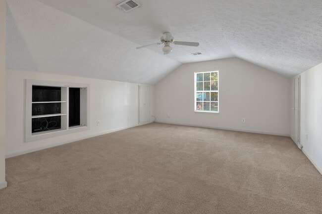 Building Photo - 1409 Aaronwood Dr