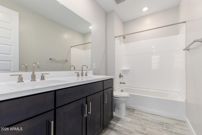 Building Photo - 21114 N 58th St