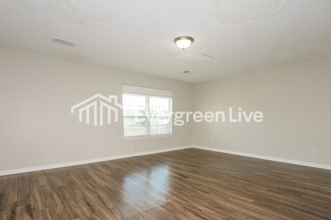 Building Photo - 3946 Chelsea Hill Dr