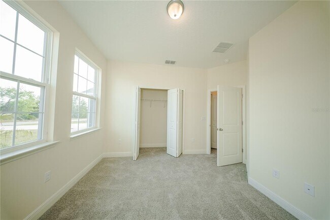 Building Photo - 1447 Kissimmee Dr