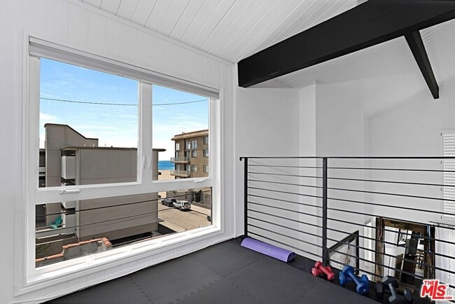 Building Photo - 20 1/2 Northstar St