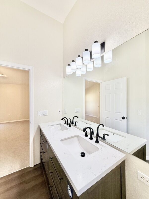 Building Photo - 2610 Sundance Ct