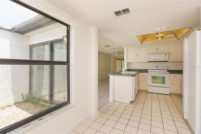 Building Photo - 7707 Rockville Ct